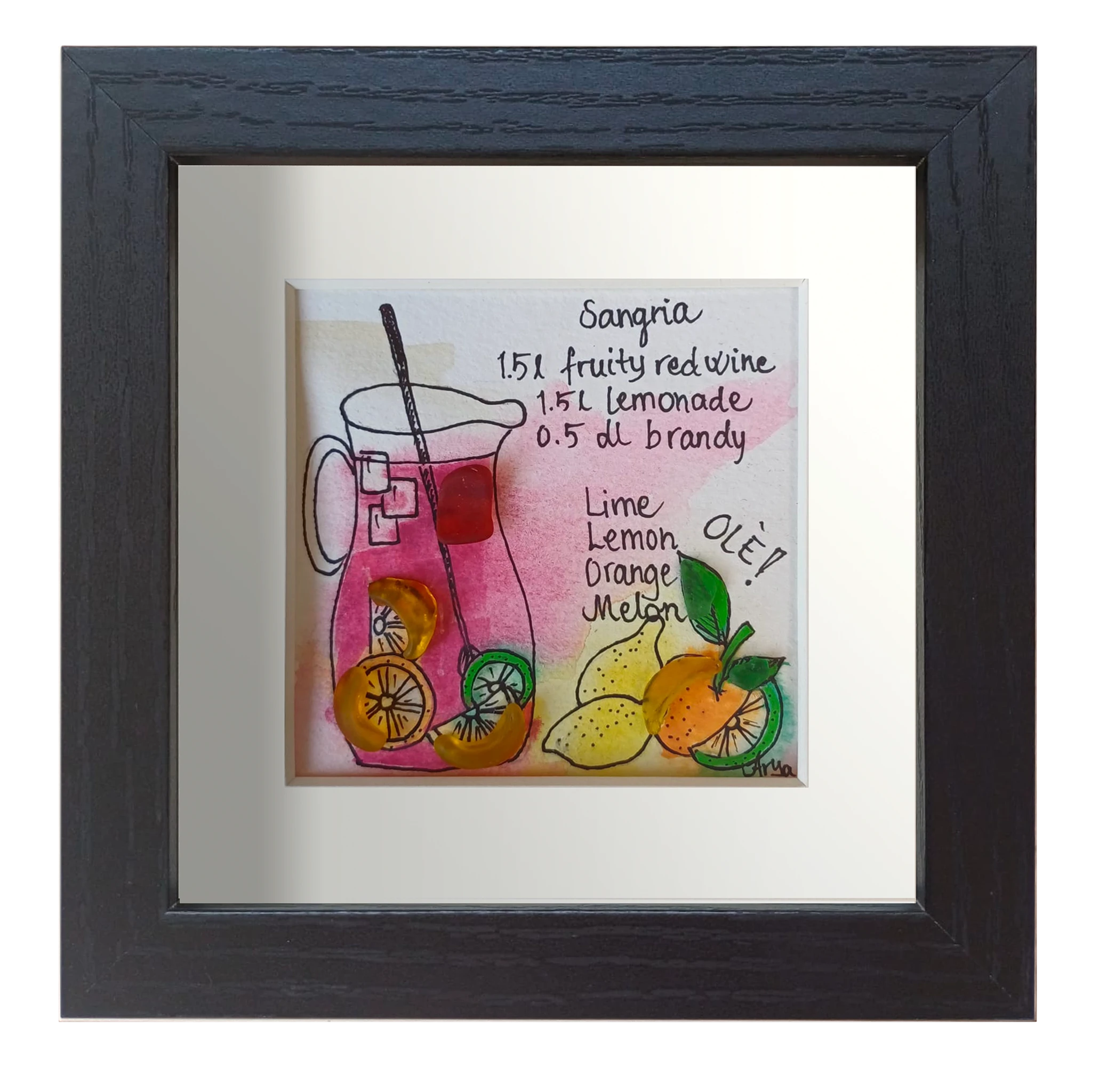 Refrescante cuadro con dibujo de jarra de sangría con decoración de naranja y limones con la receta escrita. Acuarelas y vidrio de mar naranja y rojo dando volumen a la fruta