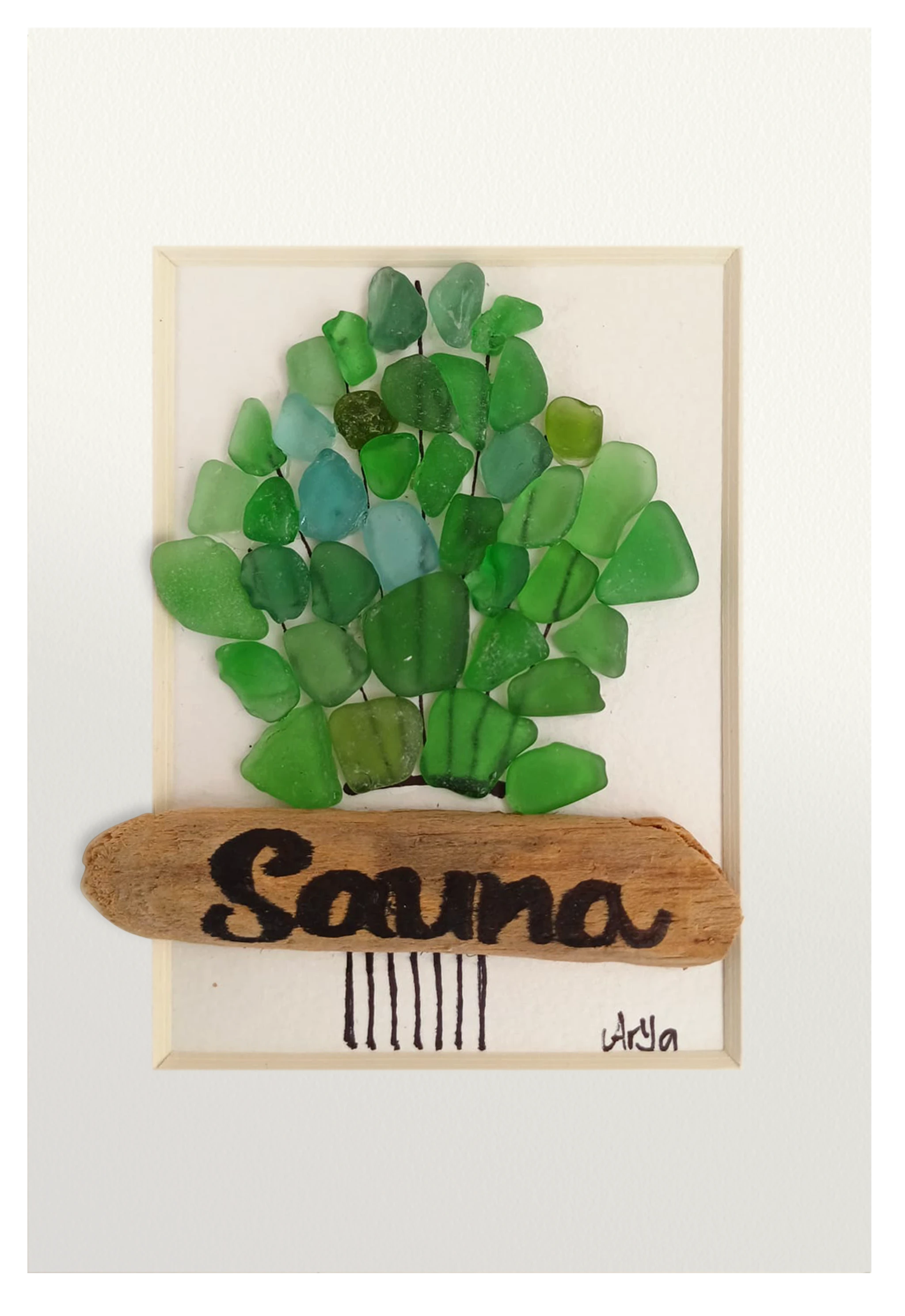 Cuadro con ramas de abedul de cristal de mar verde y tinta con fragmento de madera indicando sauna